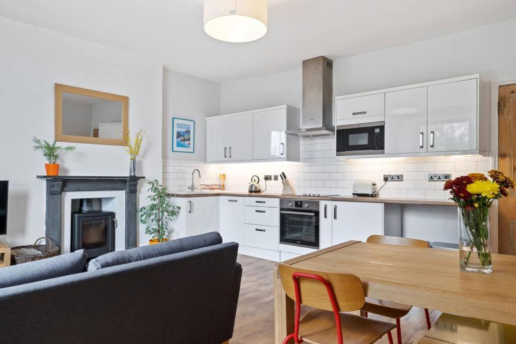 Pendennis - Bright Victorian Flat, Sea Views & Close To Beach Falmouth Dış mekan fotoğraf