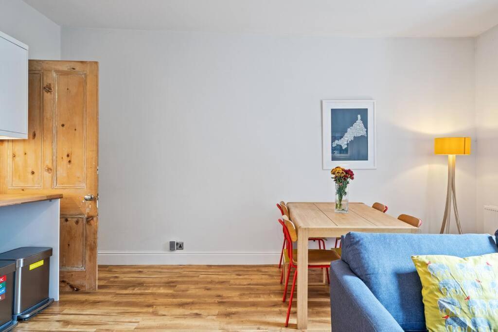 Pendennis - Bright Victorian Flat, Sea Views & Close To Beach Falmouth Dış mekan fotoğraf